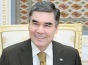 Теперь седые: Власти Туркменистана приказали чиновникам старше 40 иметь только один цвет волос