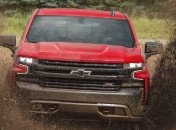 Известна дата выхода внедорожного пикапа Chevrolet Silverado ZRX
