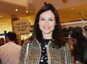 Софи Эллис-Бекстор показала последствия неудачного падения (Фото)