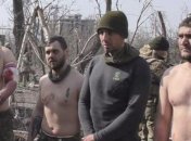 Дан на фото другий зліва