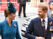 Жест любви: принц Гарри отказался от обручального кольца Дианы, чтобы оно досталось Кейт Миддлтон