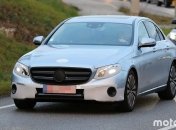 Новый Mercedes E-Class был замечен с минимальным камуфляжем
