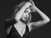 Эльза Хоск снялась в пикантной фотосессии: горячие фото