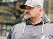 Вірастюк не вважає, що причина погроз криється в політиці