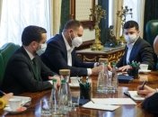 COVID-19 в Украине: У Президента рассматривают варианты продления карантина