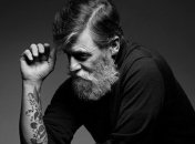 60-летний мужчина отпускает бороду и становиться моделью (Фото)