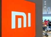 Но не факт, что такой выйдет: Xiaomi запатентовала смартфон с тремя экранами