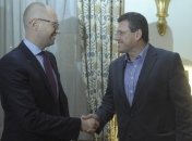 Яценюк обсудил с Шефчовичем реверс газа и ГТС