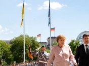 Дрожала и покачивалась: Меркель выглядела нездоровой на встрече с Зеленским