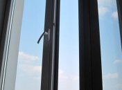 В Одессе две несовершеннолетние девушки выпали из окна санатория