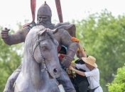 В КГГА анонсировали открытие памятника Илье Муромцу на Трухановом острове