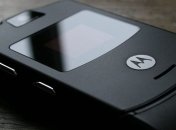 Складной смартфон Motorola Razr прошел Bluetooth-сертификацию