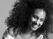 Стало известно, кто проведет церемонию вручения премии "Грэмми" (Видео)