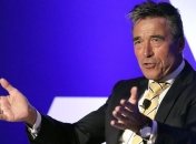 Экс-генсек НАТО: США должны положительно рассмотреть предоставление Украине вооружения