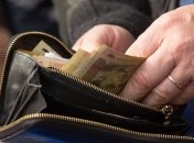 В Раде планируют повысить украинцам заработные платы