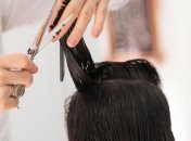 Когда лучше стричь волосы и делать маникюр в июне 2021: названы благоприятные дни