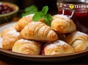 Рогалики станут отличным дополнением к чаю (изображение создано с помощью ИИ)