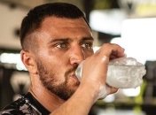 Ломаченко хочет наказать Лопеса, как Нурмагомедов - Макгрегора