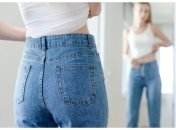 Які джинси в моді цього літа