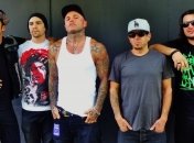 Crazy Town представил первый за 13 лет альбом