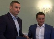 Кличко и Павелко подписали меморандум о сотрудничестве