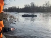 На реке под Полтавой перекинулась лодка с тремя людьми: двое погибли, тело третьего не нашли