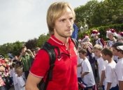 Лидеры испанского футбола продолжают бороться за Ракитича