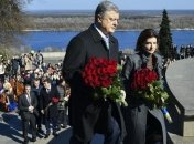 Порошенко заявил, что позиции украинского языка сегодня сильны как никогда