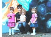 Истории папы тройняшек: помощь бабушек и глобальные траты (ФОТО)