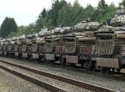 Беларусь перебрасывает танки на границу с Польшей и Украиной (фото)