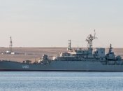 "Константин Ольшанский" и "Черкассы" остаются под украинскими флагами