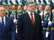 Порошенко провел телефонный разговор с президентом Казахстана 