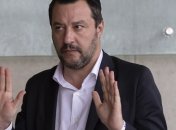 Сальвини напомнил, что Италия не будет принимать корабли с мигрантами