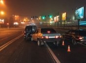 В Киеве пьяный водитель устроил масштабное ДТП: столкнулись четыре авто 