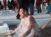 Почти 12 тыс. верующих приняли участие в массовых купаниях в Киевской области