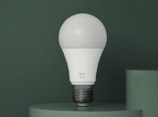 Тянуться к выключателю теперь не придется: Xiaomi представила "умные" лампочки