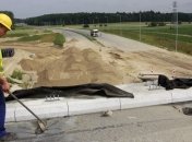 Водителей призвали избегать дальних поездок во время жары