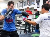 Постол - Тейлор: в Украине покажут бой в прямом эфире