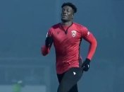 Роналду забыл снять штаны, выходя на замену (видео)