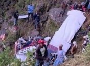 На Гаити разбился частный самолет: шесть человек погибли на месте (фото)