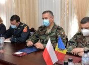 На главу Минобороны Молдовы "напала" рыба (Видео)