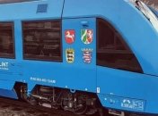 В Германии запустили первый в мире поезд на водородном топливе