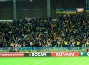 Восемь украинских болельщиков получили приговор в виде ареста