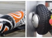 Техніка частково зачепила літак