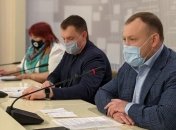 "Виноват Суэцкий канал": в Харькове оправдались за отсутствие кислородных бочек в "ковидных" больницах
