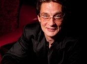 51-летнему Александру Домогарову пишут лишь дамы в возрасте