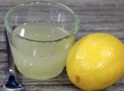 Диетологи объяснили, чем лимонный сок полезен для вашего здоровья