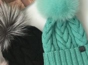 Зараз помпон на шапці є прикрасою, але так було не завжди