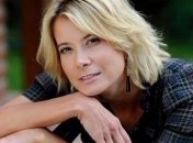 43-летняя Юлия Высоцкая удивила стройной фигурой в купальнике