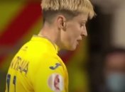 Украинская футболистка попутала виды спорта и вырубила соперницу без мяча (видео)